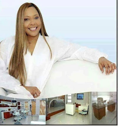 Photos of Sonrisa Perfecta Dental - Tarsys Loayza Roys