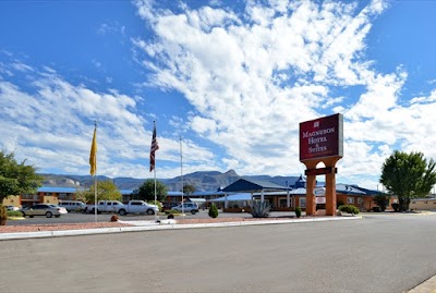 The Classic Desert Aire Hotel