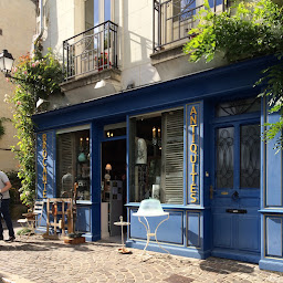 Photo n°1 de La Boutique Bleue à Chinon (Magasin d'antiquités)