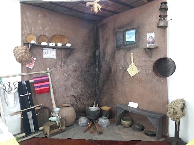 Photos of E.P.S. Indigena Mallamas