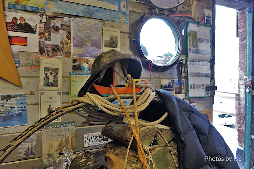 Schooner Adventure - Thumbnail