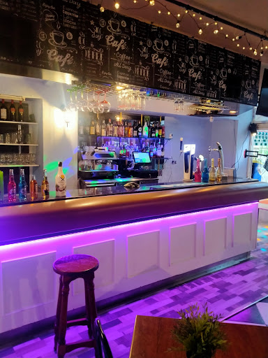 Bazza's Bar La Fiesta