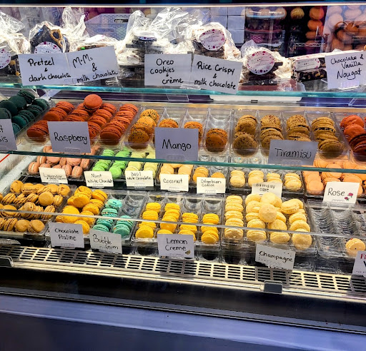 Le Macaron French Pastries of Saint Louis - Thumbnail