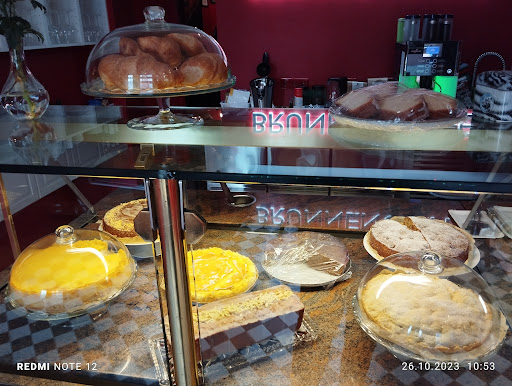 Brunnencafe - Visual