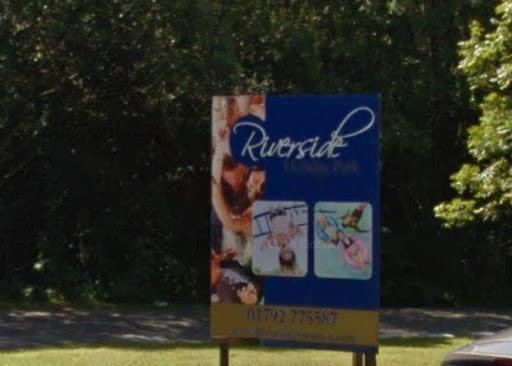 Riverside Holiday Park - Thumbnail