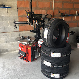 Photo n°6 de Garage MaxMotors07 Entretien&Vidange + Américain, Distributions, vidange boîte automatique à Aubignas (Garage automobile)