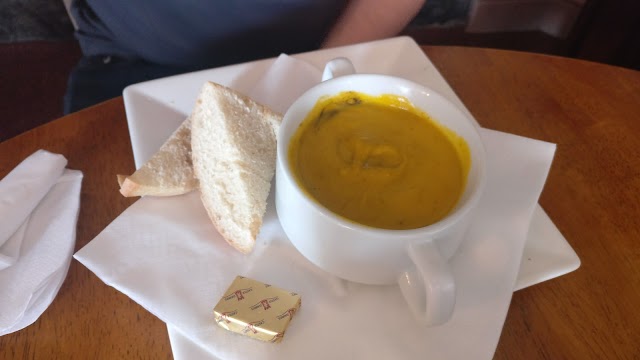 The Red Lion, Llandybie