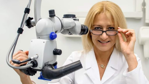 Green Apple Dental Cabinet Alicja Dziedzicka