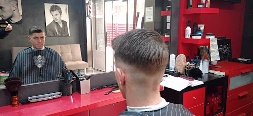 Perruqueria Òscar Domènech Barber shop - Thumbnail