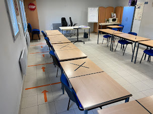 Photo n°6 de STAGES RECUPERATION POINTS PERMIS. Au meilleur prix prés de chez vous à Thoury-Férottes (Centre de formation)