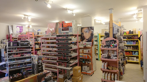 Forniture Emoyeni Gallery - Italy