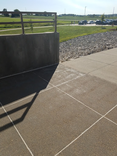 Clinton Middle School Clinton Iowa - Thumbnail