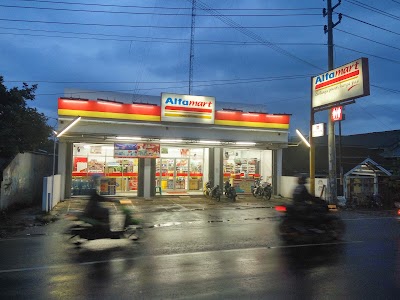 Photos of Alfamart Sundawenang