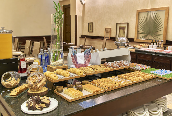 Hotel NH Collection Palacio de Burgos by null