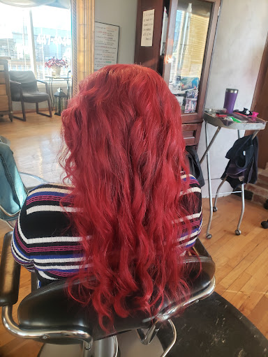 Brats Salon - Visual