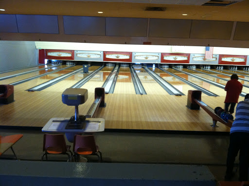 Hilo Lanes