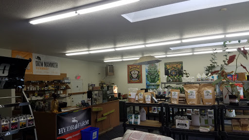 Living Earth Grow Supply - Thumbnail