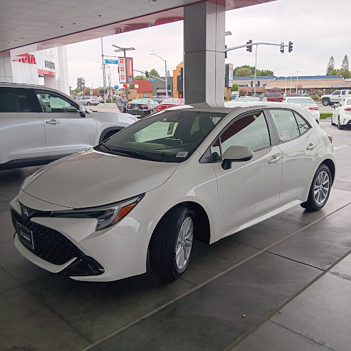 Envision Norwalk Toyota Service