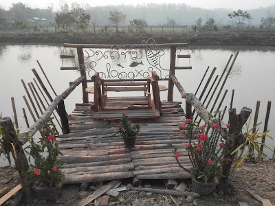 Photos of ອ່າງນ້ຳຕຽນ