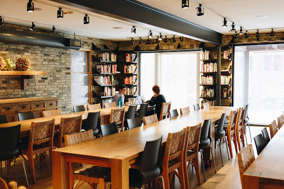 Cooks of Crocus Hill by null