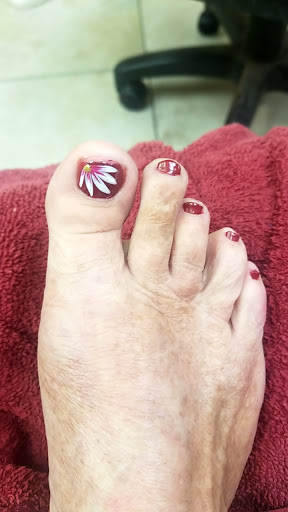 Newark Nails - Thumbnail