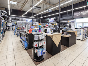 Photo n°6 de Norauto Bain De Bretagne à Bain-de-Bretagne (Magasin de pneus)