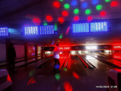 Bowl 2000 - Thumbnail