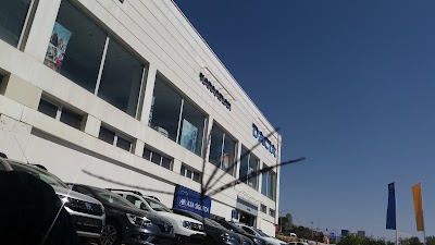 Photos of Renault-KARAASLAN
