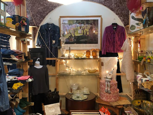 Cobden Village Shops - Packrats Paradise - Thumbnail