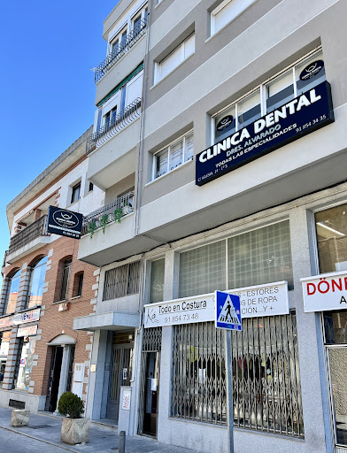 Clínica Dental Dres. Alvarado