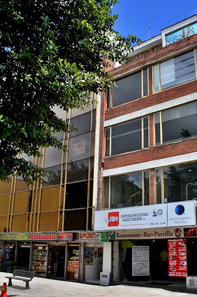 Photos of ORTHODONTISTS ASSOCIATES-HEADQUARTERS CHAPINERO