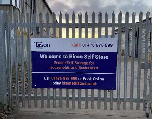 Bison Self Store - Visual