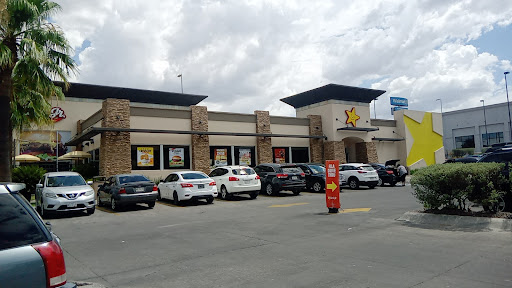 Estacionamiento de Carl's Jr. Greco - Thumbnail