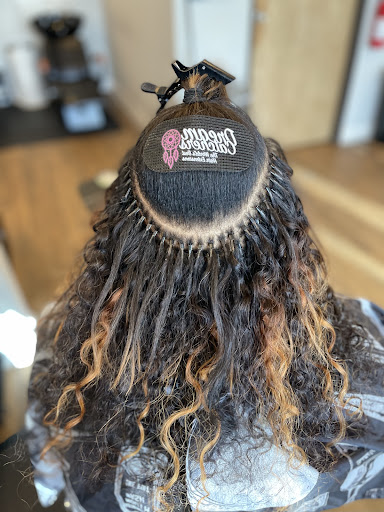 Links and Tresses Hair Studio - Thumbnail