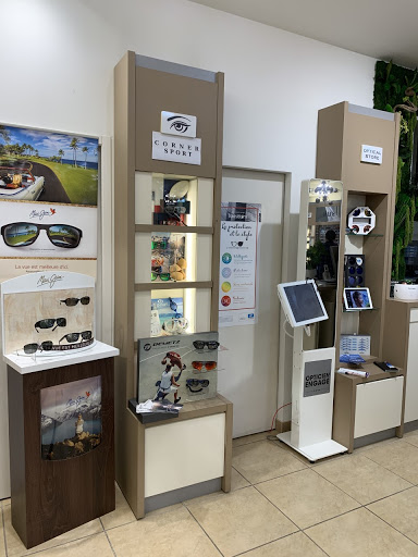 OPTICAL STORE MR LAGET MLLE LECA
