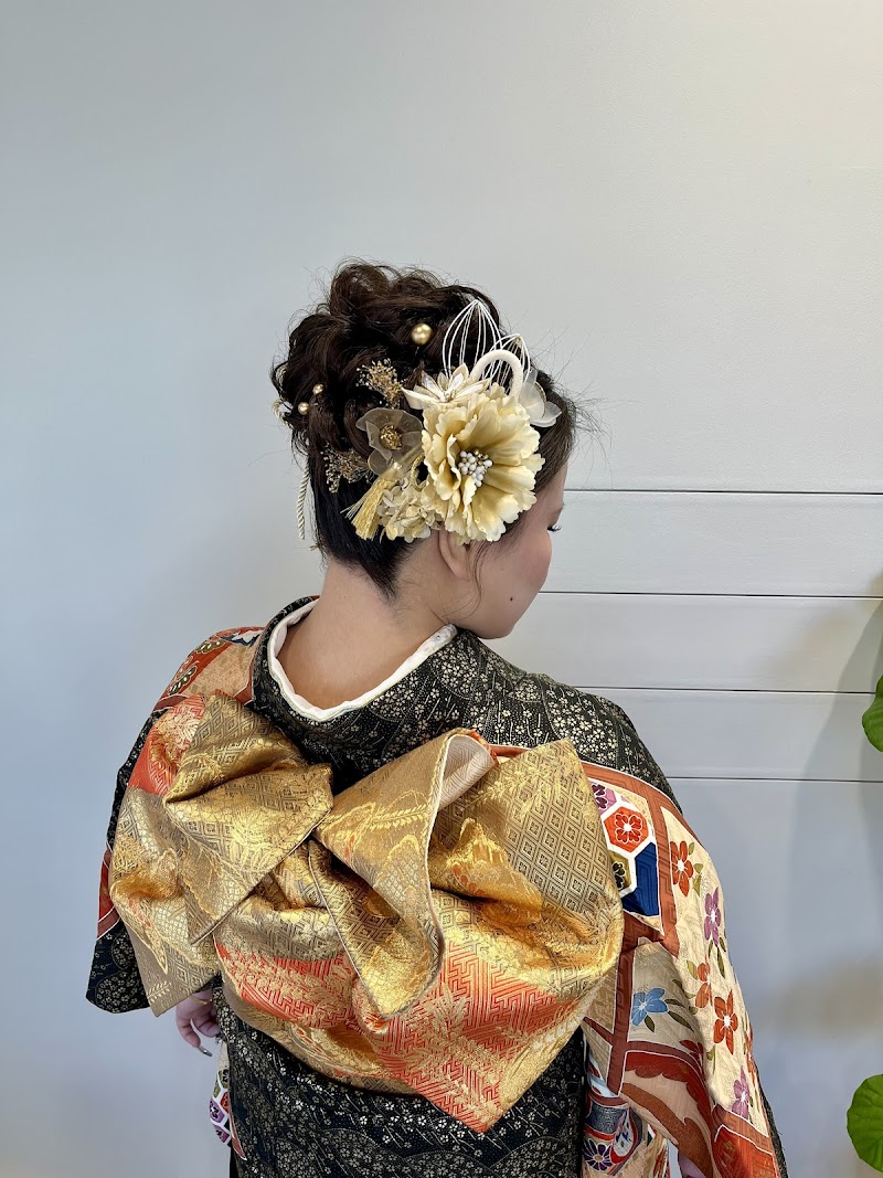 美容室 BAUM（バウム）Hair &spa【桃山台 美容院】