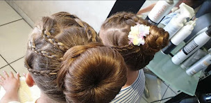 Photo n°5 de L'instant Beauté Coiffure mixte & Esthétique, Barbier à Ayen (Salon de coiffure)