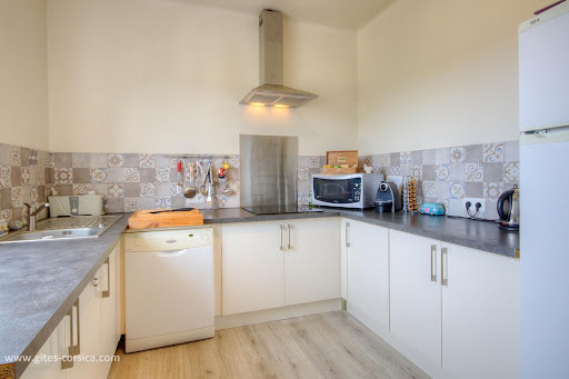 Photo de Chambre d’hôte A l'Ombre du Clocher - Gîtes de France à Calenzana (20214)