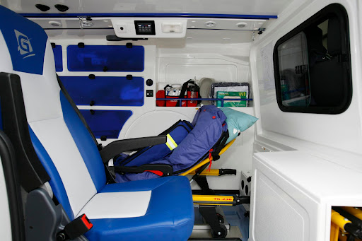 AMBULANCE RAVEL