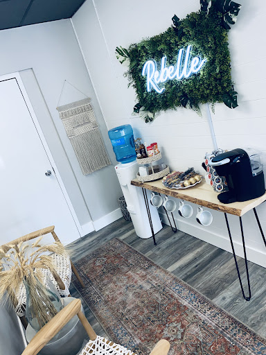 Rebelle Salon + Style Lounge - Thumbnail