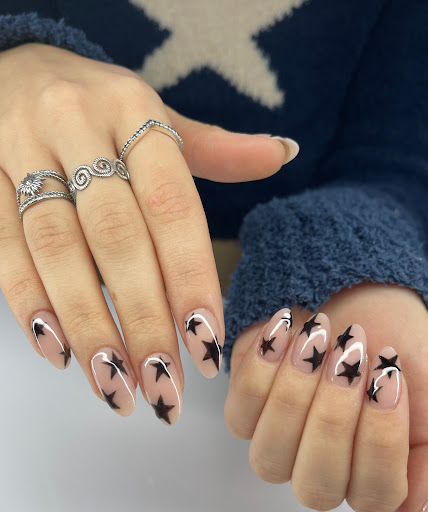 Deluxe Nails Portsmouth Gallery - United Kingdom