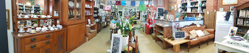 Mount Alexander Animal Welfare Opportunity Shop - Thumbnail