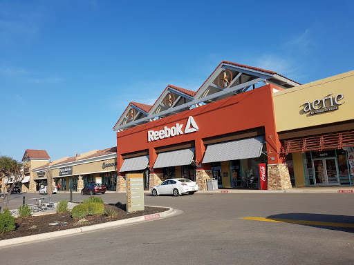 Tanger Outlets San Marcos Logo