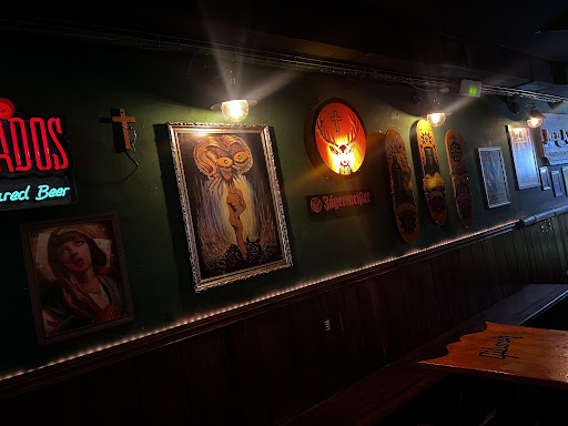 Ned Kelly's Rock bar