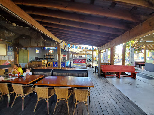 Hammerhead Fred's - Visual