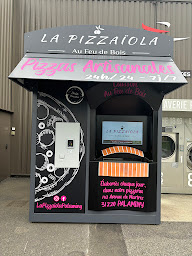 Photo n°4 de La Pizzaïola Au Feu de Bois 24/24 à Saint-Martory (Pizzeria)