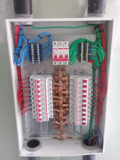 Eletricista em São Vicente | Área Continental