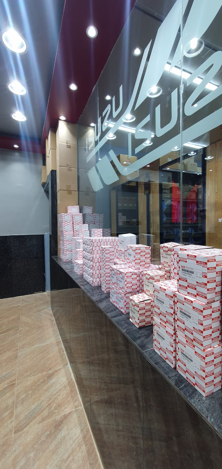 شركة العيسى العالمية للسيارات ايسوزو - صورة 2