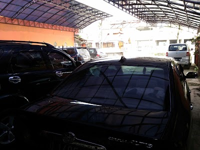 Photos of Car Wash 33