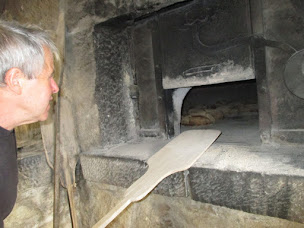 Photo n°32 de Pain cuit au feu de bois à Cannes (Pâtisserie)